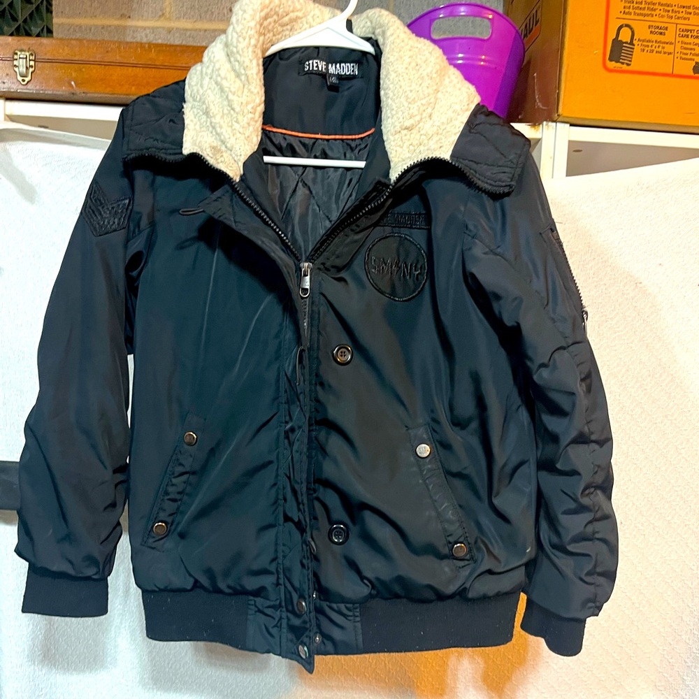 Steve Madden Jacket with Sherpa Lined Hoodie. Women’s Large